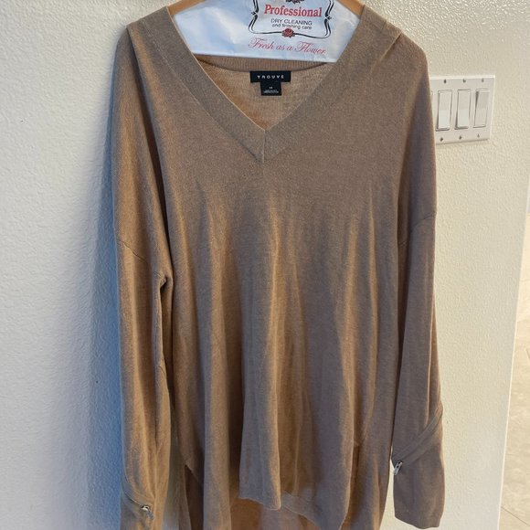 brown trouve v-neck sweater - Picture 1 of 1